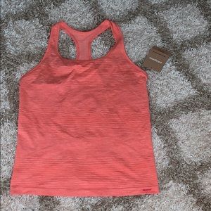 Women’s XL Patagonia tank.